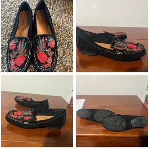 Baretrap woman’s shoes size 61/2